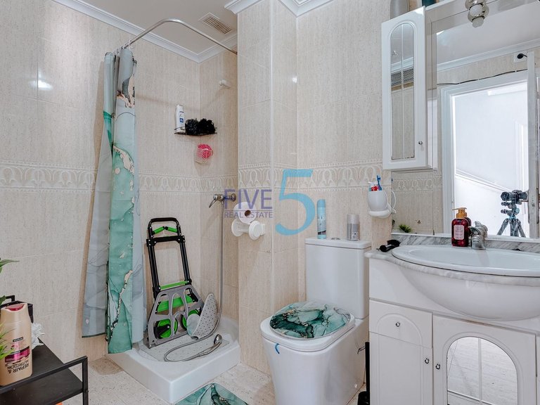 Villa for Sale in Alicante, Valencia 14