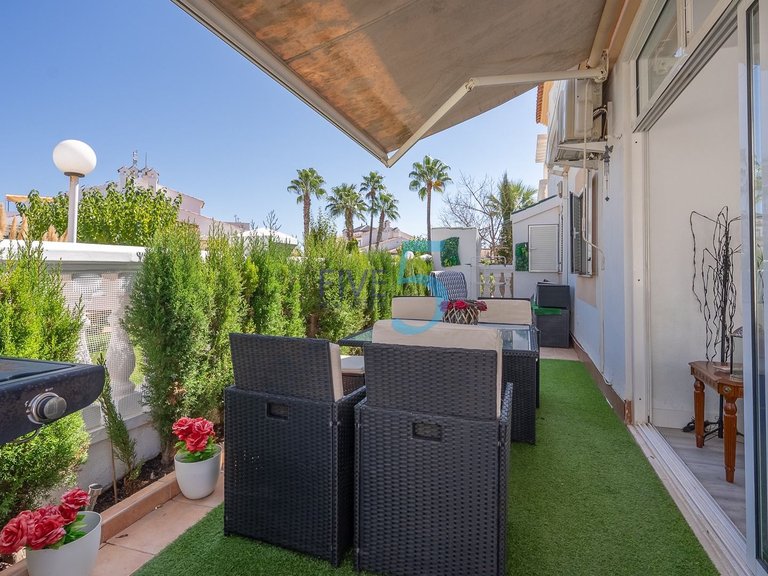 Villa for Sale in Alicante, Valencia 30