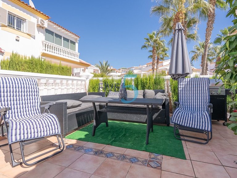 Villa for Sale in Alicante, Valencia 28