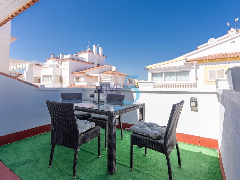Villa for Sale in Alicante, Valencia 23