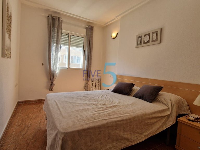 Apartment for Sale in Alicante, Valencia 10