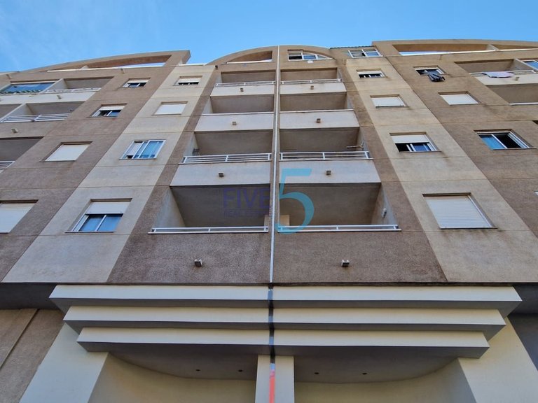Apartment for Sale in Alicante, Valencia 4
