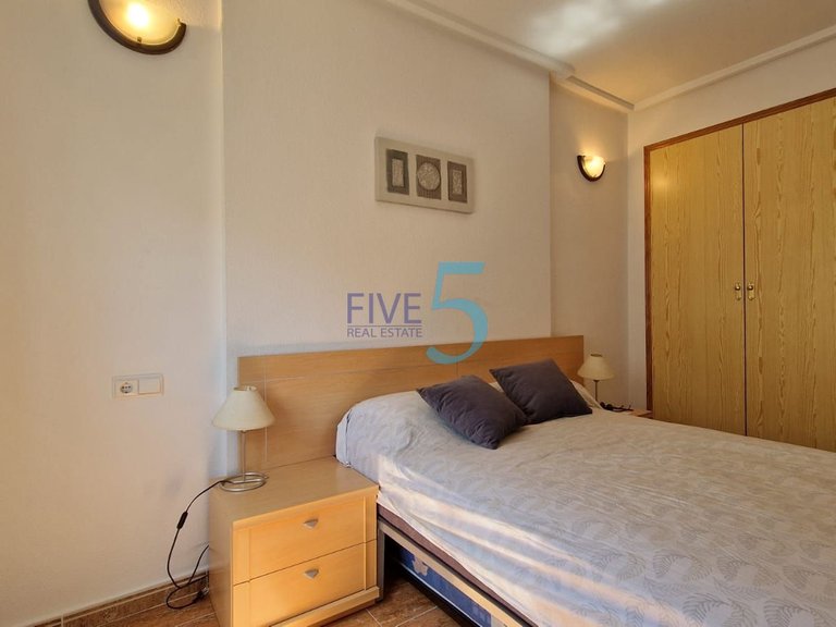 Apartment for Sale in Alicante, Valencia 11