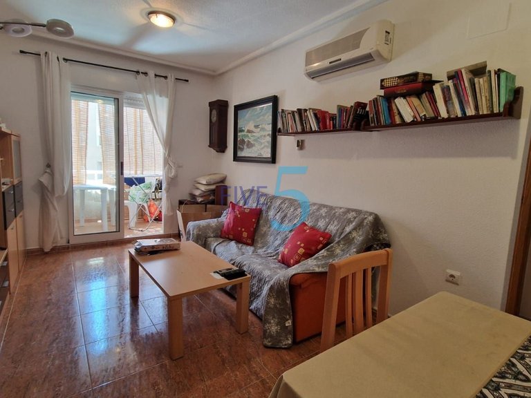 Apartment for Sale in Alicante, Valencia 9