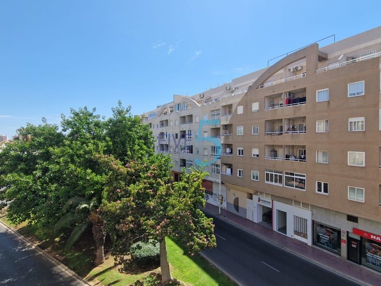 Apartment for Sale in Alicante, Valencia 16