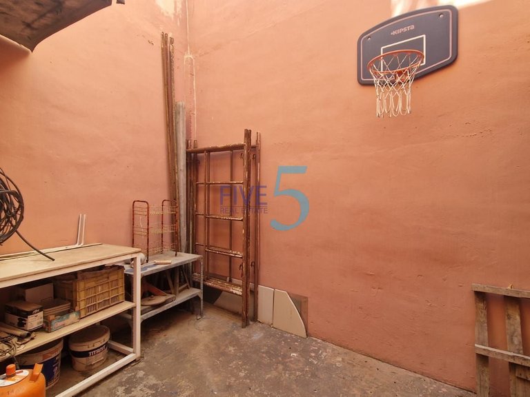 Villa for Sale in Alicante, Valencia 31