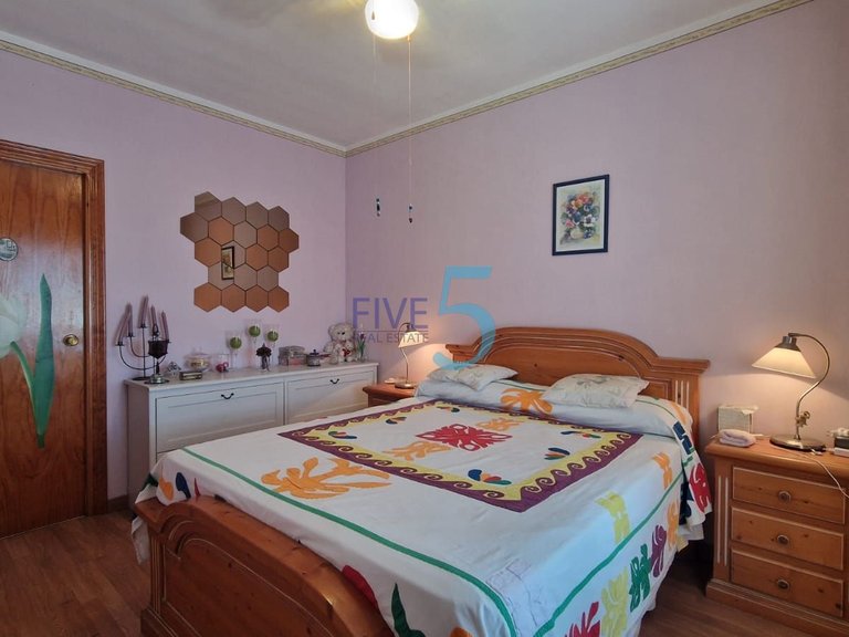 Villa for Sale in Alicante, Valencia 23