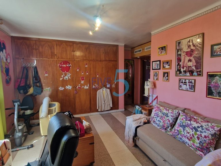 Villa for Sale in Alicante, Valencia 27