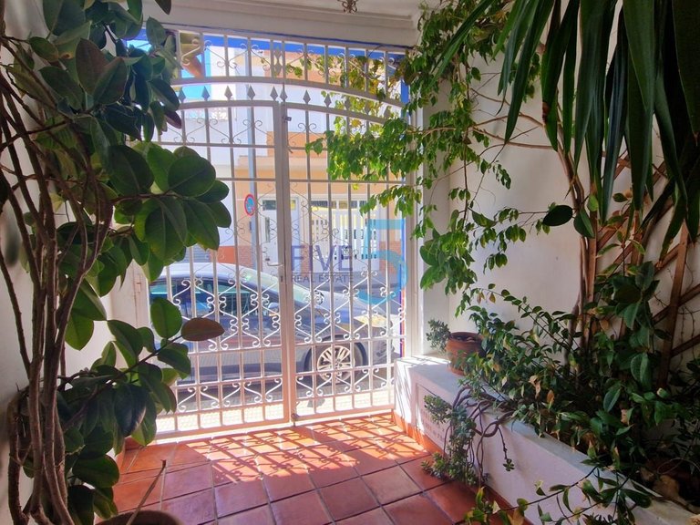 Villa for Sale in Alicante, Valencia 5