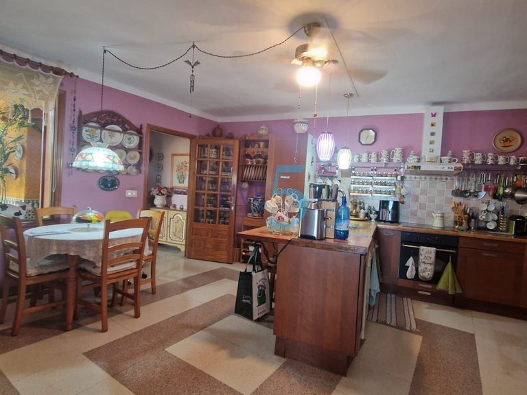 Villa for Sale in Alicante, Valencia 8