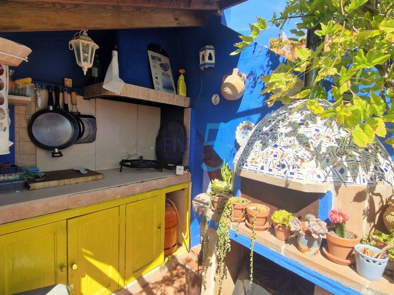 Villa for Sale in Alicante, Valencia 3