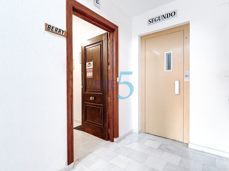 Apartment for Sale in Alicante, Valencia 23