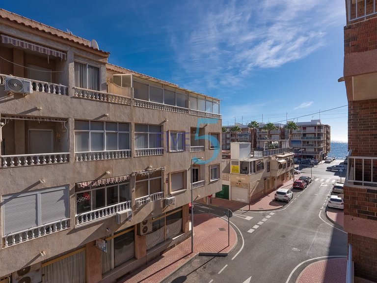 Apartment for Sale in Alicante, Valencia 1