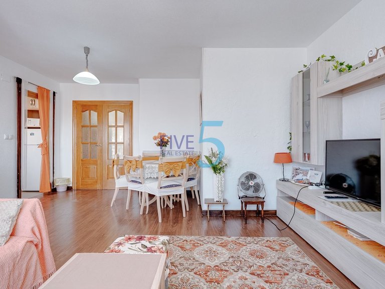 Apartment for Sale in Alicante, Valencia 4