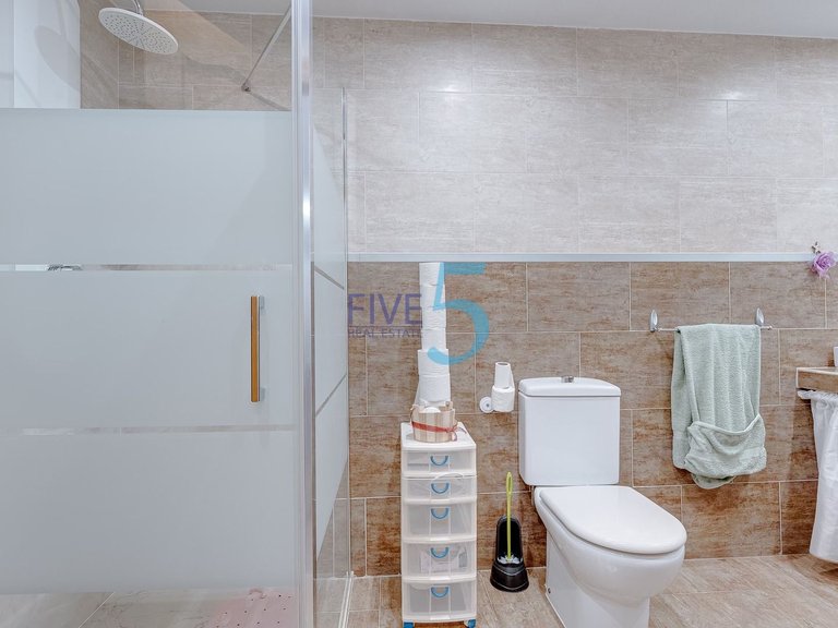 Apartment for Sale in Alicante, Valencia 9