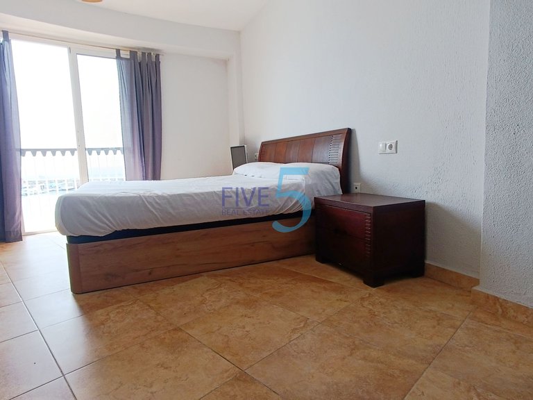 Apartment for Sale in Alicante, Valencia 29