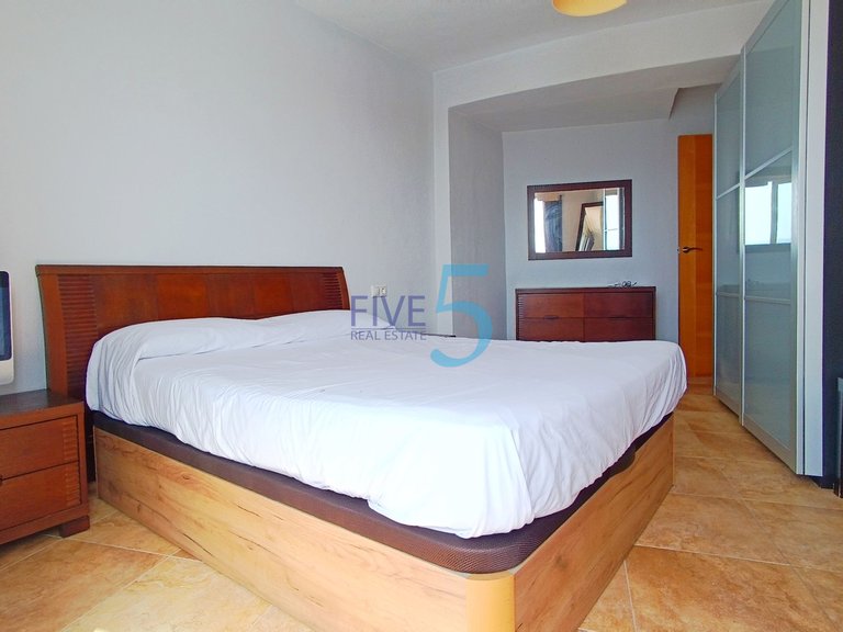 Apartment for Sale in Alicante, Valencia 28