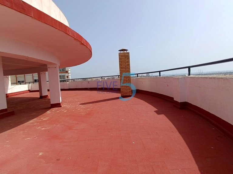 Apartment for Sale in Alicante, Valencia 30
