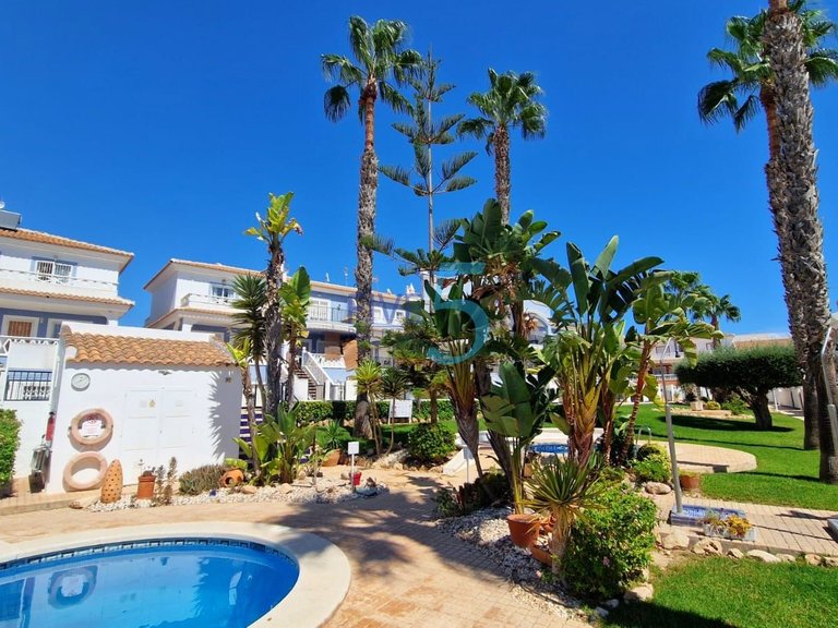 Villa for Sale in Alicante, Valencia 30