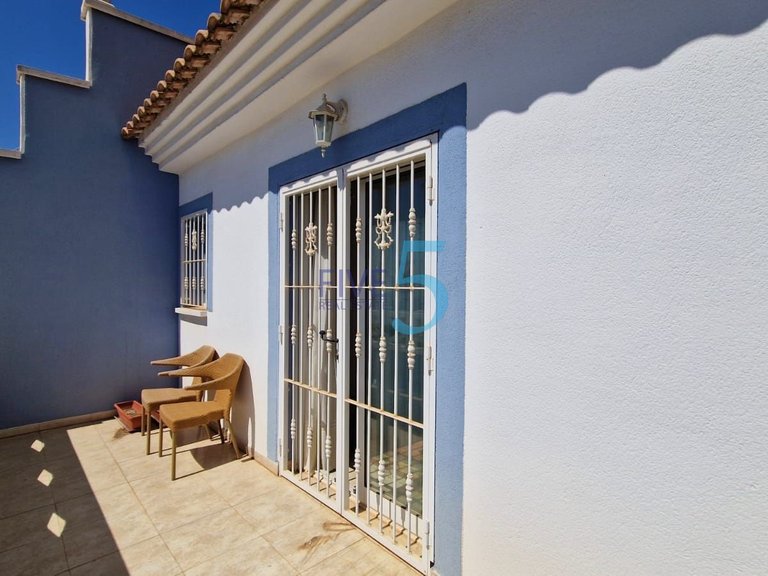 Villa for Sale in Alicante, Valencia 35