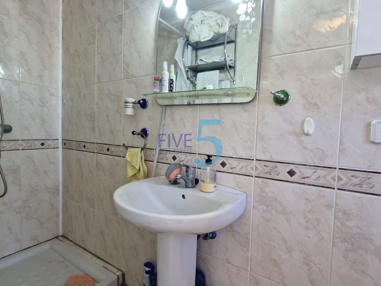 Villa for Sale in Alicante, Valencia 26