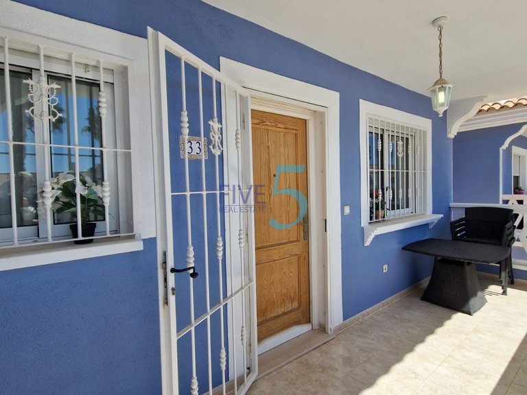 Villa for Sale in Alicante, Valencia 5
