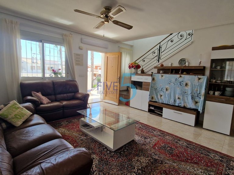 Villa for Sale in Alicante, Valencia 10