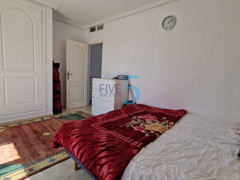 Villa for Sale in Alicante, Valencia 22