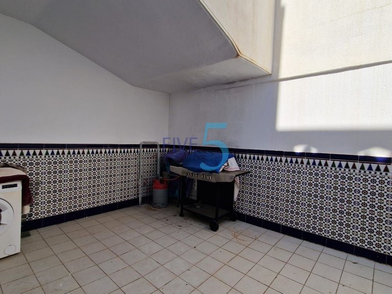 Villa for Sale in Alicante, Valencia 28