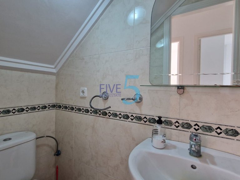 Villa for Sale in Alicante, Valencia 25