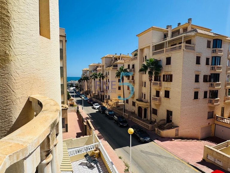 Apartment for Sale in Alicante, Valencia 15