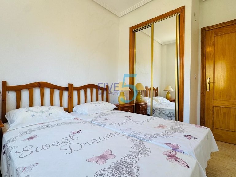 Apartment for Sale in Alicante, Valencia 12