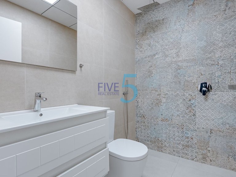 Villa for Sale in Alicante, Valencia 13
