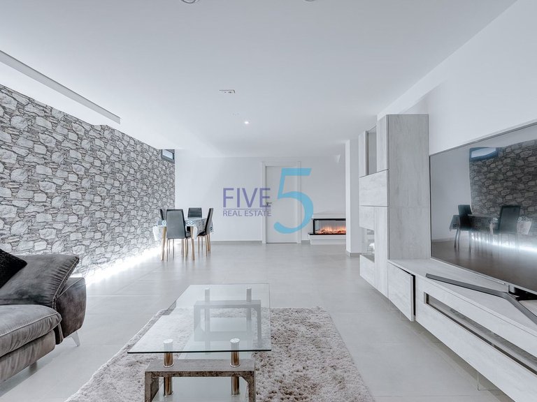 Villa for Sale in Alicante, Valencia 27