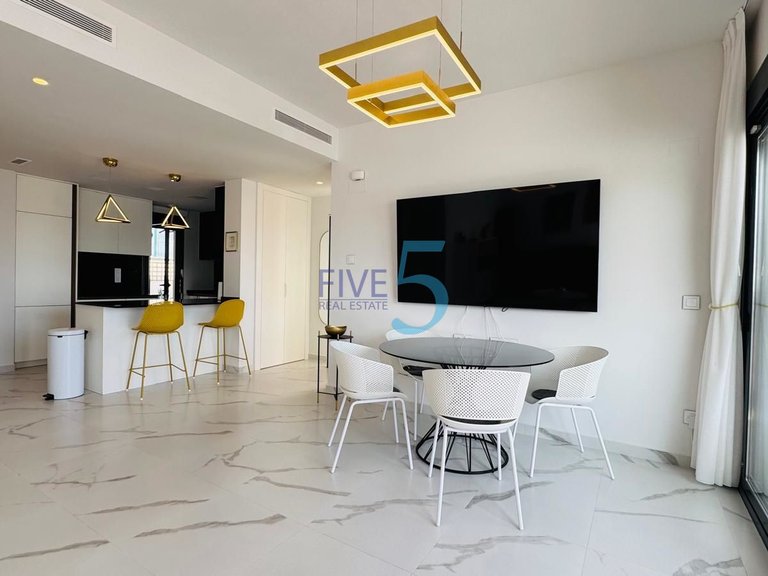 Apartment for Sale in Alicante, Valencia 8