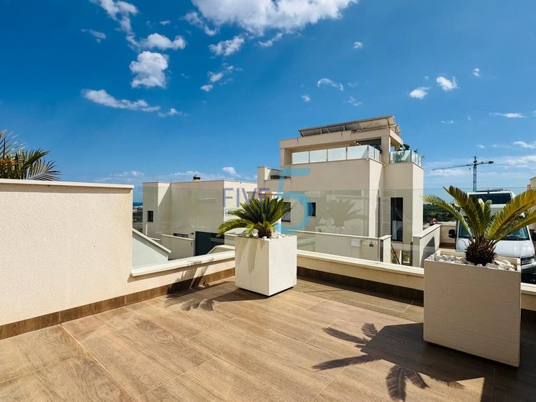 Apartment for Sale in Alicante, Valencia 10