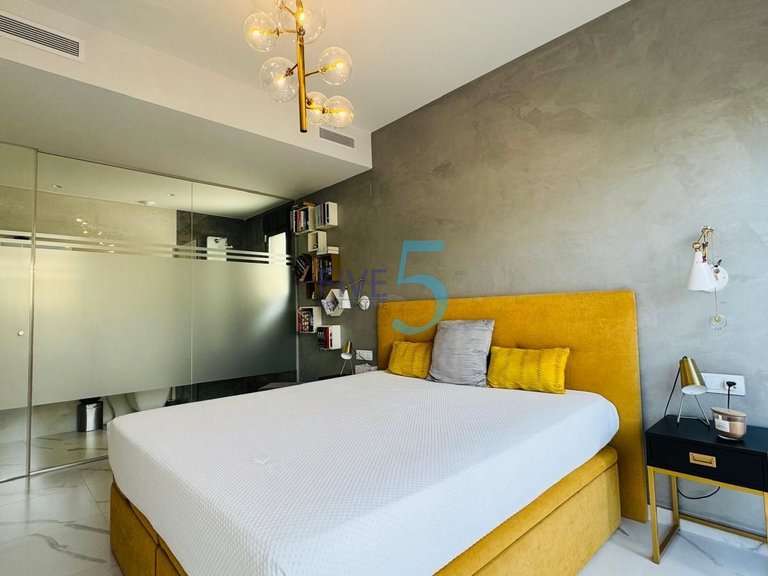 Apartment for Sale in Alicante, Valencia 13