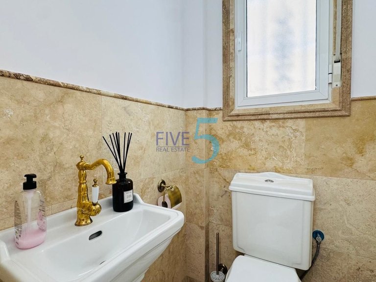 Villa for Sale in Alicante, Valencia 12