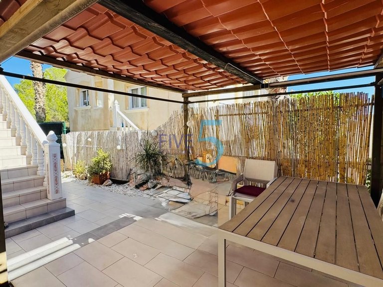 Villa for Sale in Alicante, Valencia 27