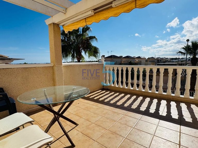 Villa for Sale in Alicante, Valencia 13