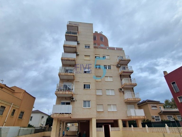 Apartment for Sale in Alicante, Valencia 1