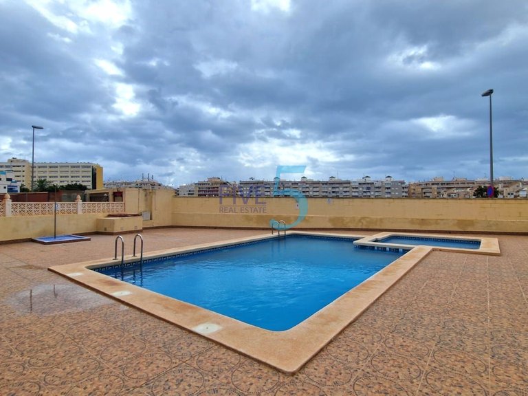 Apartment for Sale in Alicante, Valencia 28