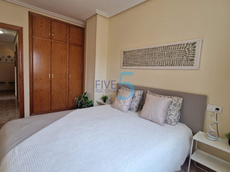 Apartment for Sale in Alicante, Valencia 16