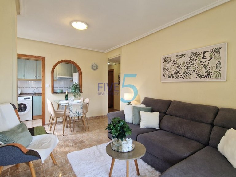 Apartment for Sale in Alicante, Valencia 4