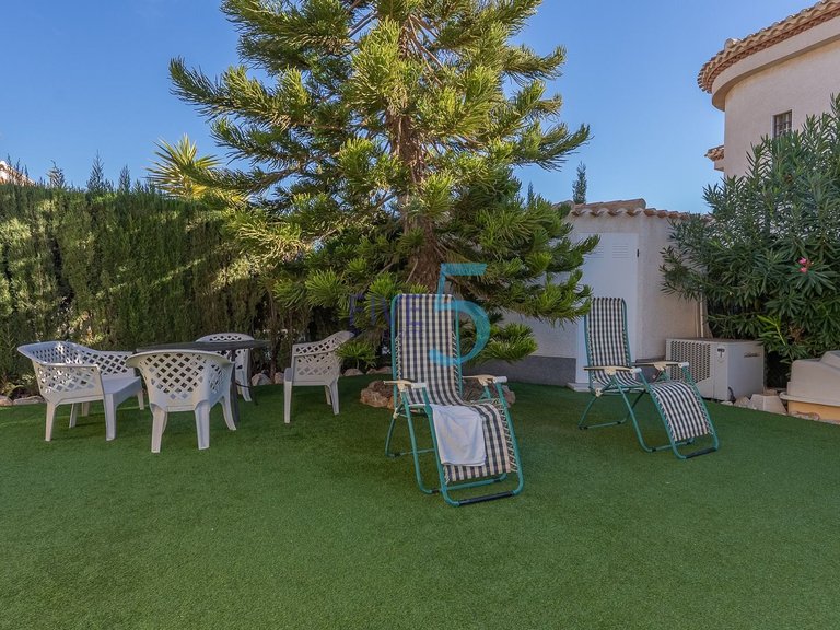 Villa for Sale in Alicante, Valencia 25
