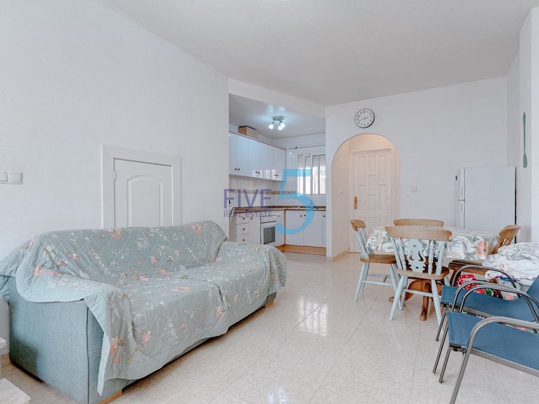 Villa for Sale in Alicante, Valencia 5