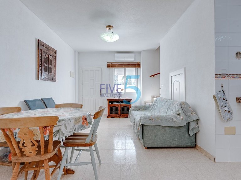Villa for Sale in Alicante, Valencia 7