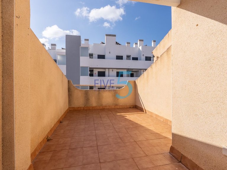 Villa for Sale in Alicante, Valencia 20