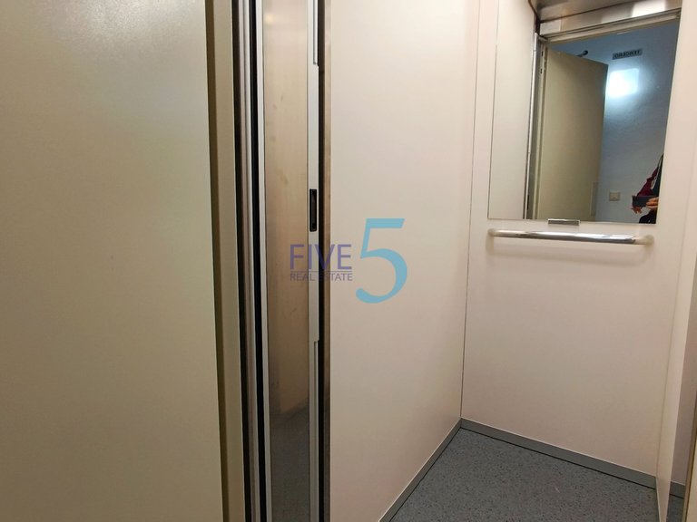 Apartment for Sale in Alicante, Valencia 7