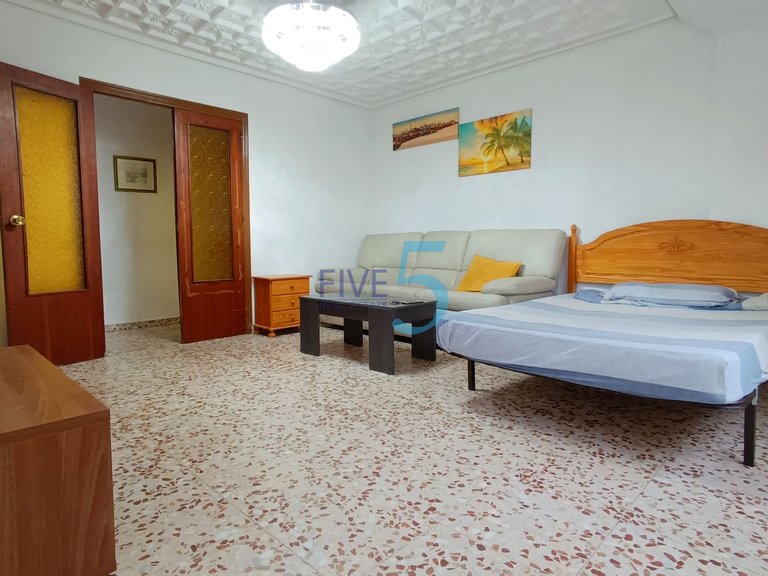 Apartment for Sale in Alicante, Valencia 11